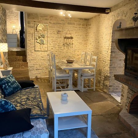 Charmante Maison En Pierres Precy-le-Sec Bagian luar foto