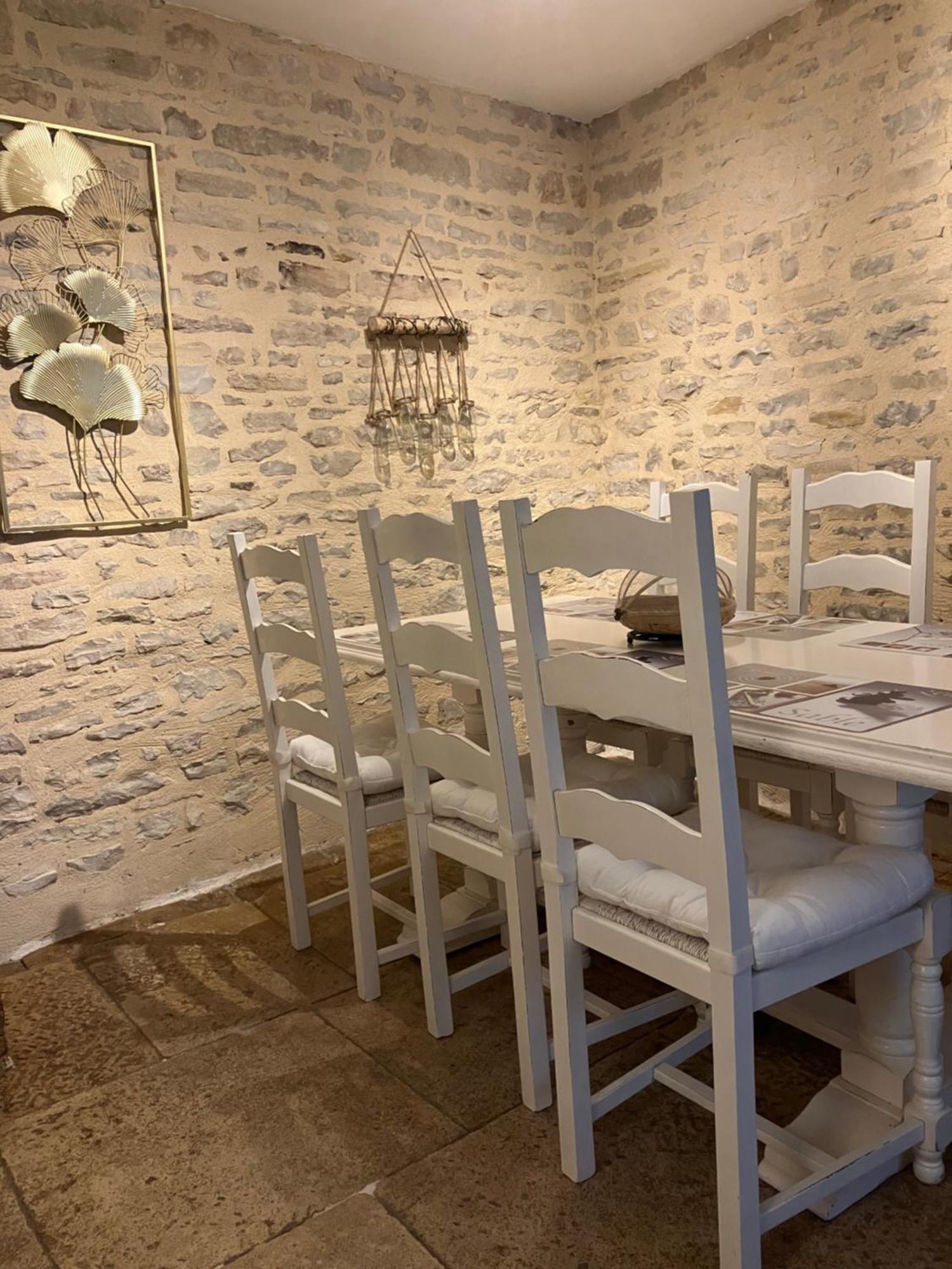 Charmante Maison En Pierres Precy-le-Sec Bagian luar foto