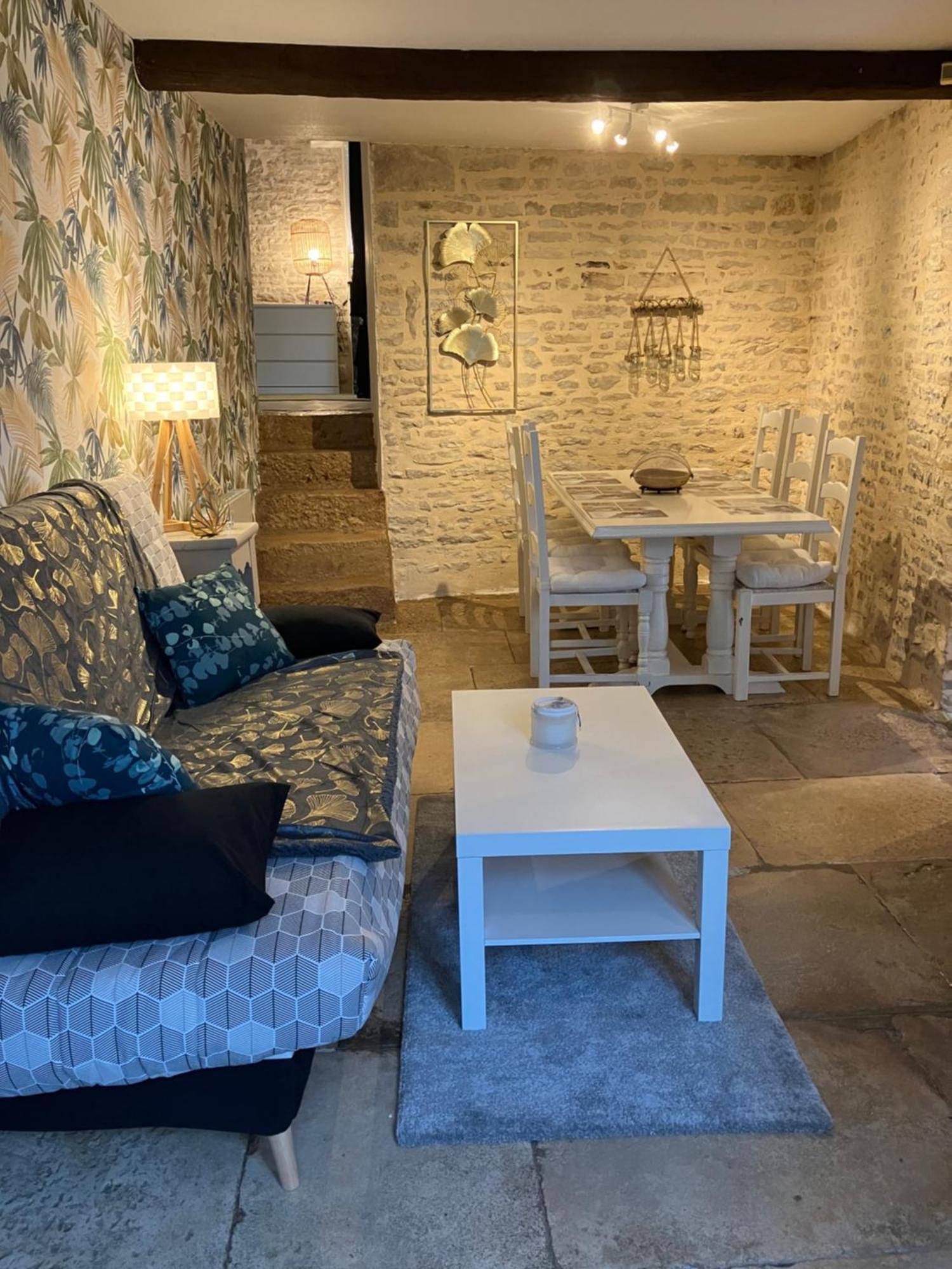 Charmante Maison En Pierres Precy-le-Sec Bagian luar foto