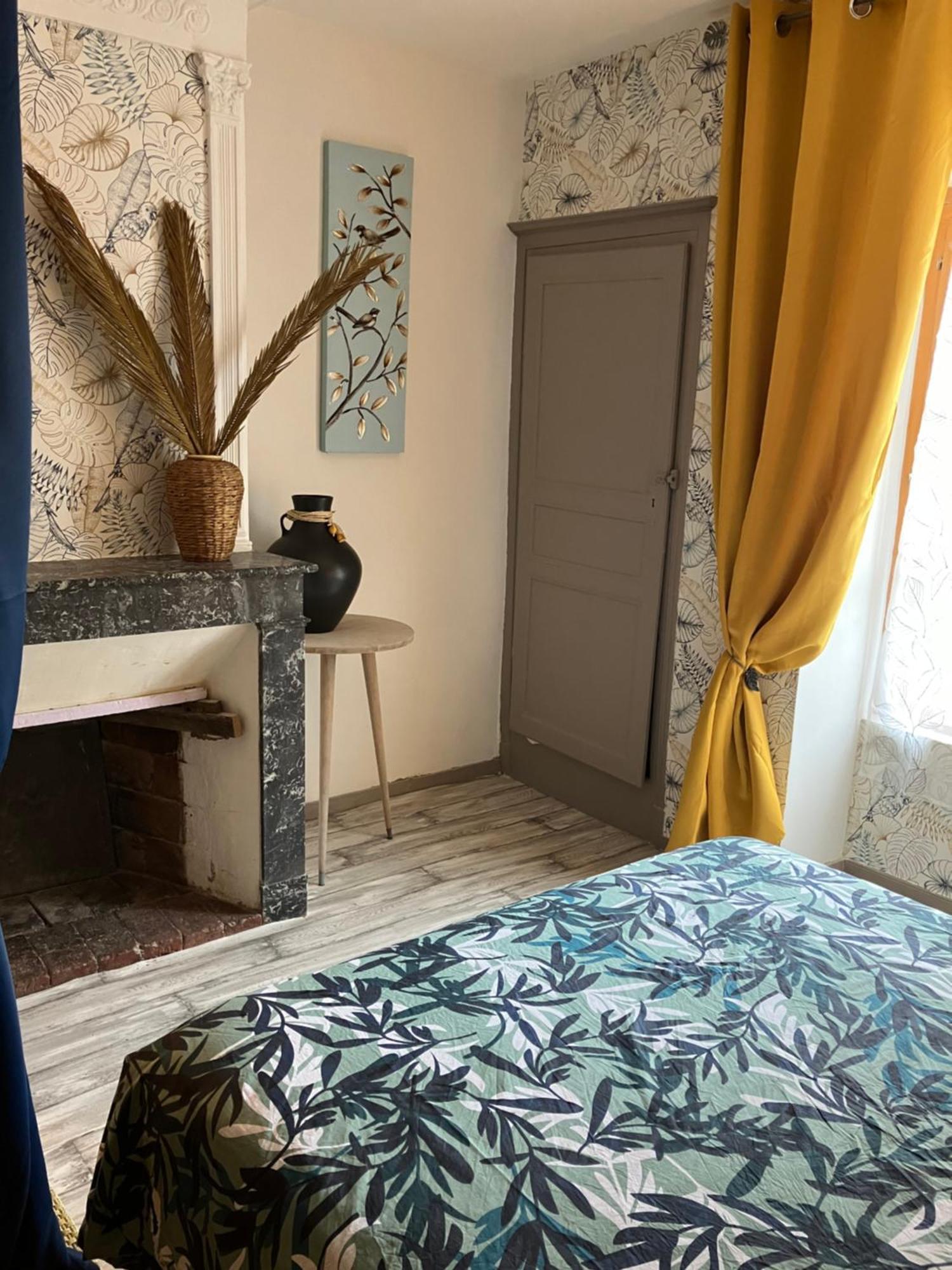 Charmante Maison En Pierres Precy-le-Sec Bagian luar foto